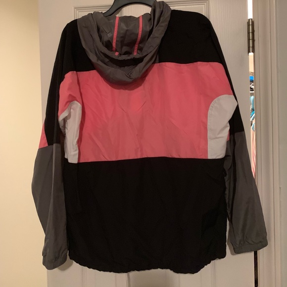 Urban Outfitters Colorblock Windbreaker - Picture 4 of 5